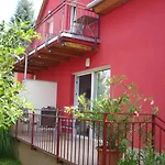 Ferienhaus House