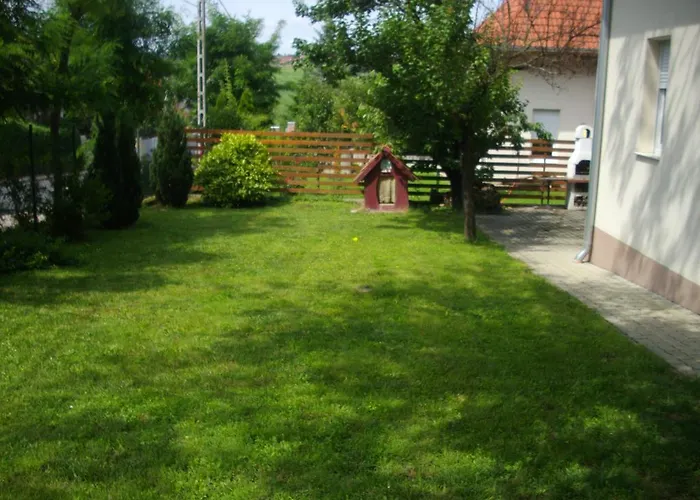 Дом отдыха House *
